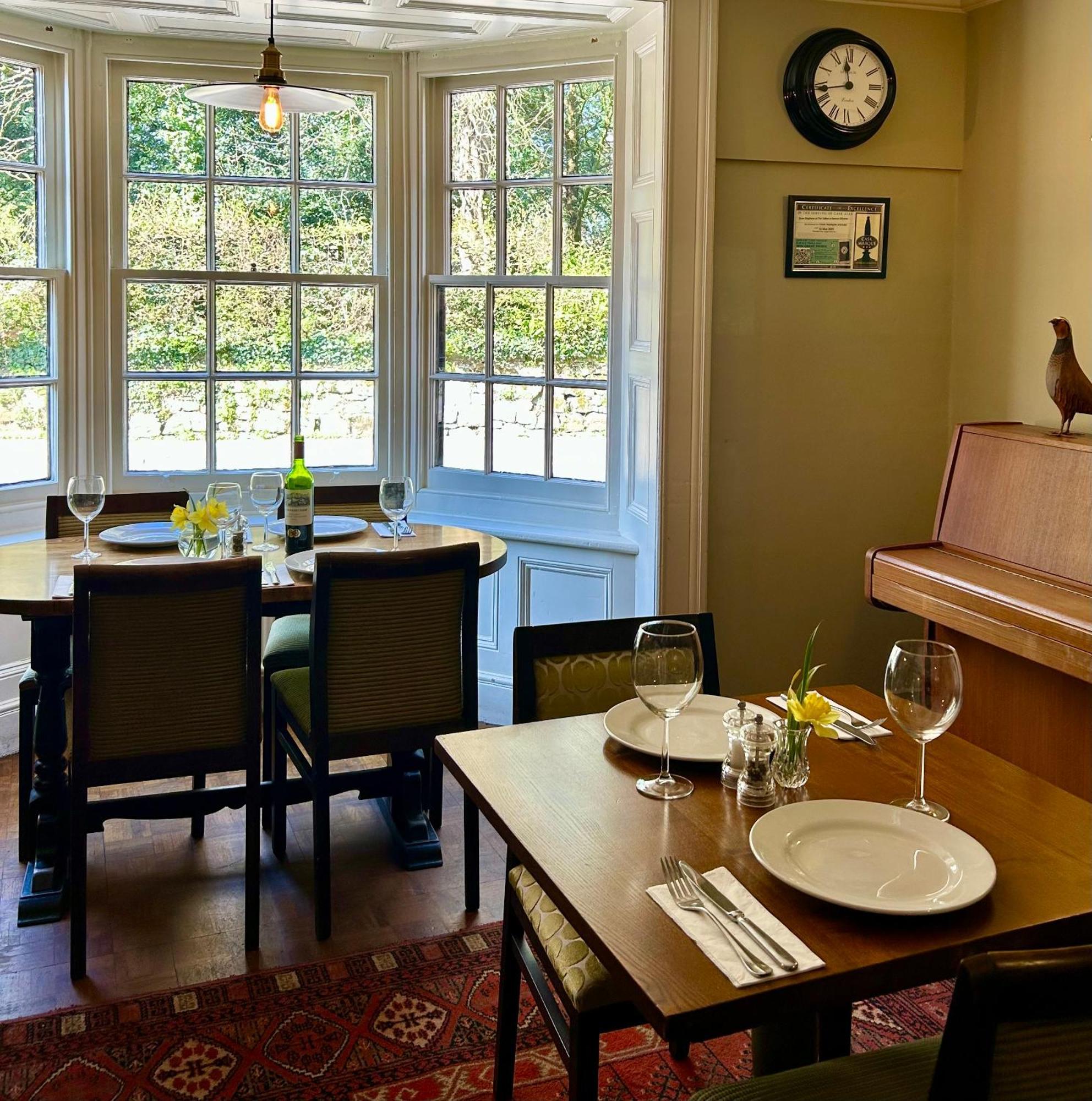 The Talbot And Apartment 伊维钠明斯特 外观 照片